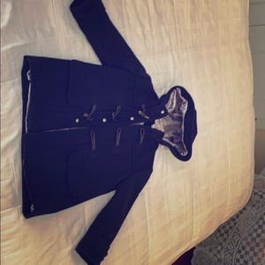 Boys Navy Blue coat size 5/6. Well Designed.